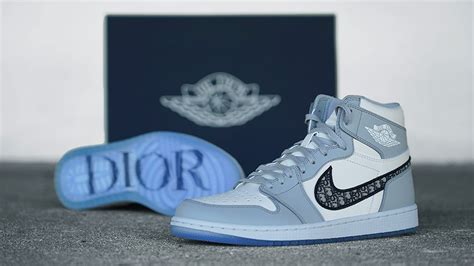 air jordan retro 4 dior|dior jordan 1 box.